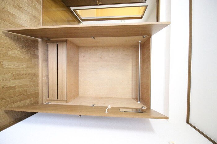 物件内観写真16　(収納)