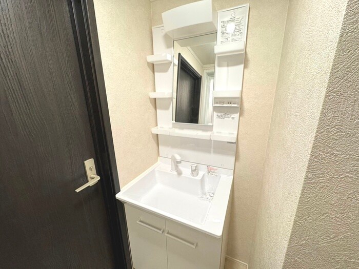 物件内観写真9　(洗面)