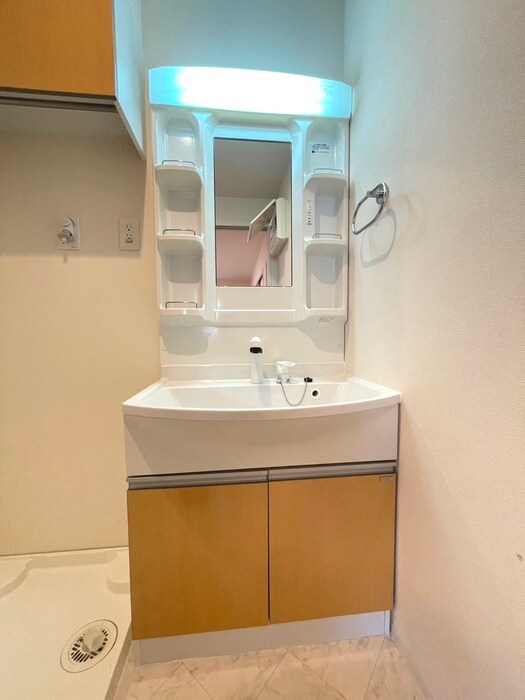 物件内観写真13　(洗面)