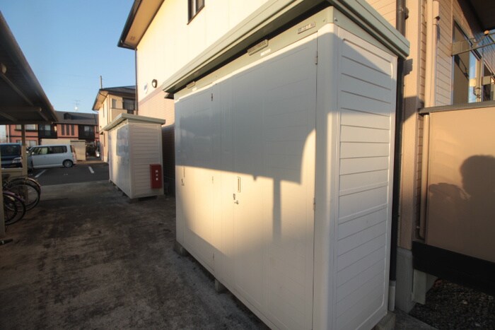 物件外観写真4　(建物設備)