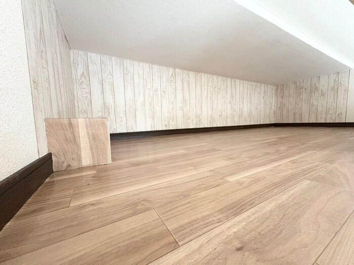 物件内観写真18　(ロフト)