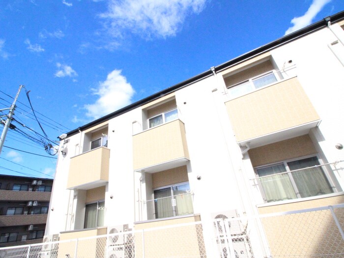 物件外観写真2　(外観写真)