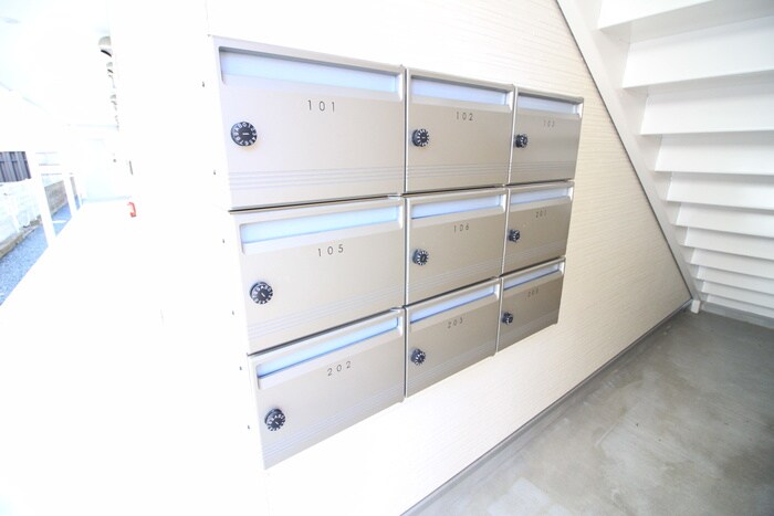 物件外観写真6　(建物設備)