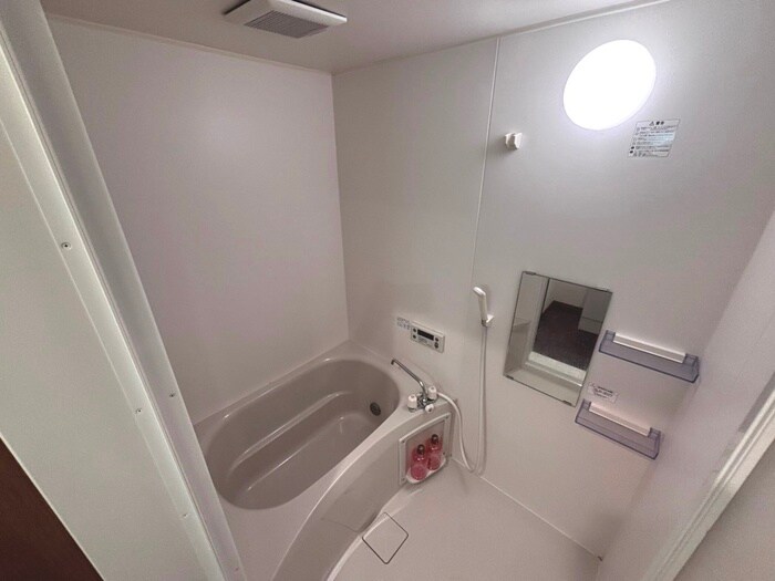 物件内観写真12　(バス／シャワールーム等)