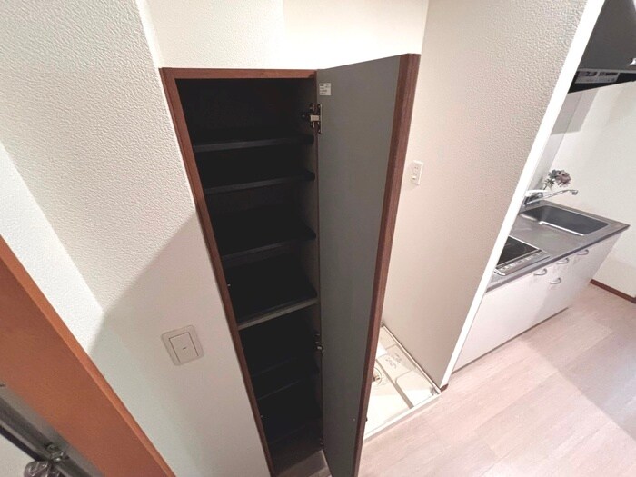 物件内観写真18　(靴箱)