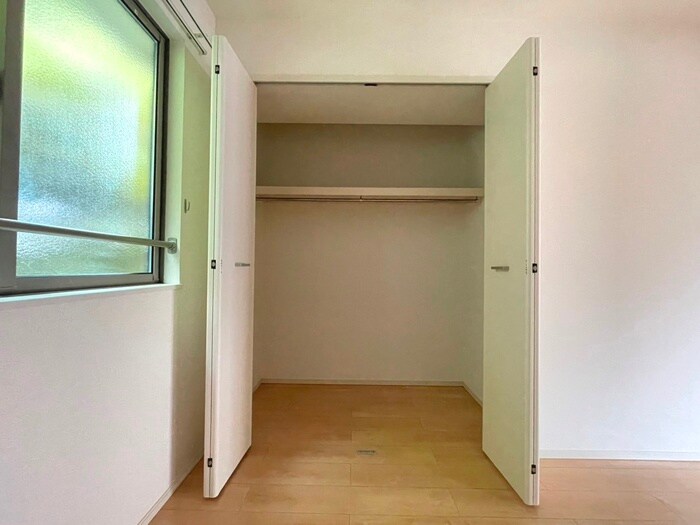 物件内観写真11　(収納)