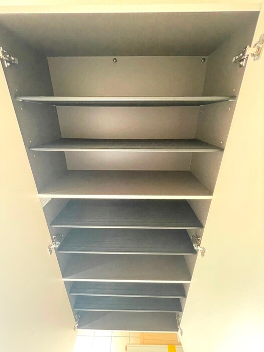 物件内観写真19　(靴箱)