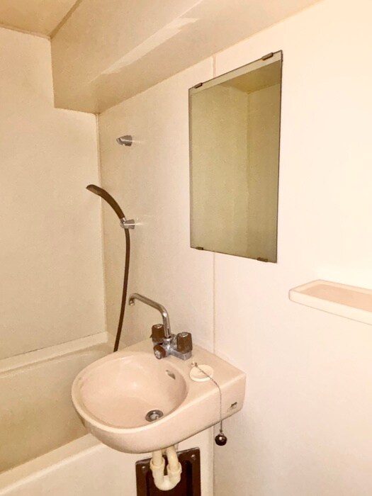 物件内観写真12　(洗面)