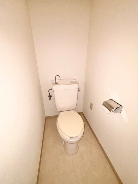 物件内観写真13　(トイレ)