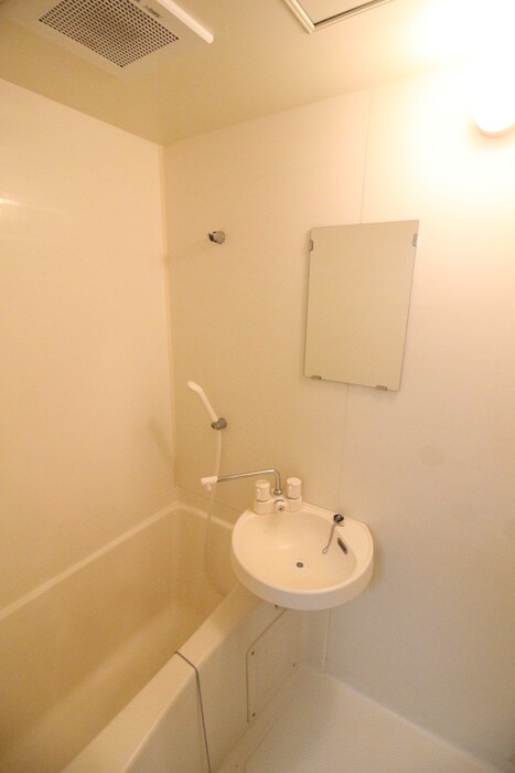 物件内観写真12　(バス／シャワールーム等)