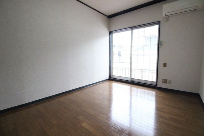 物件内観写真12　(居室)