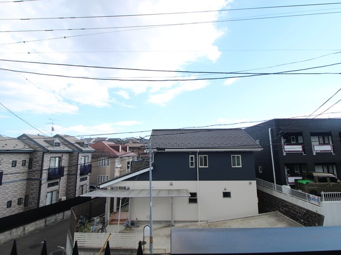 物件内観写真16　(室内からの展望)