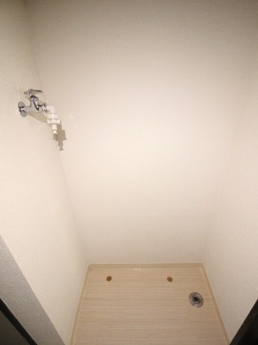 物件内観写真21　(洗濯機置場)