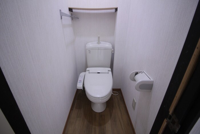 物件内観写真12　(トイレ)