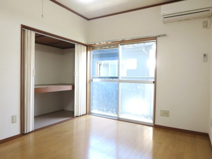 物件内観写真13　(居室)