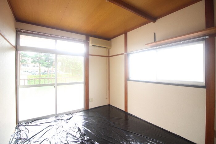 物件内観写真10　(居室)