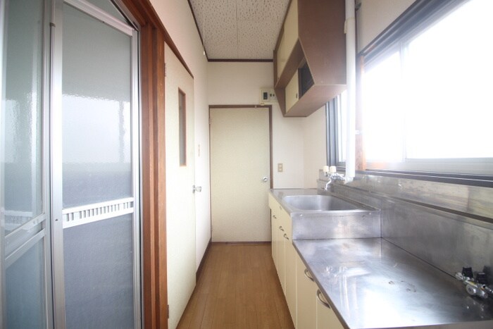 物件内観写真17　(廊下)