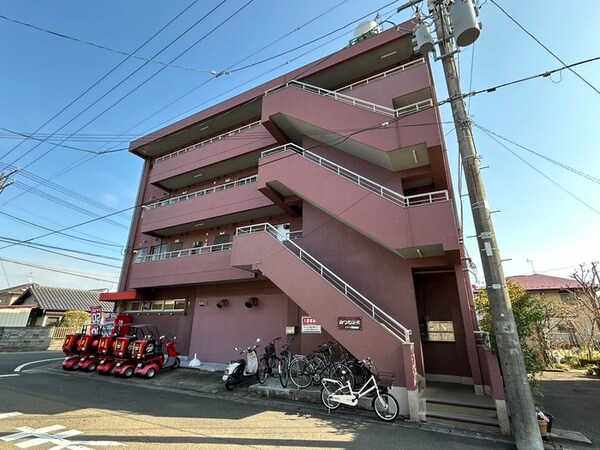 バイク置き場