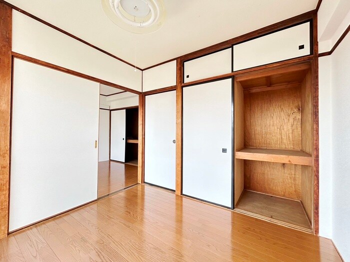 物件内観写真8　(居室)