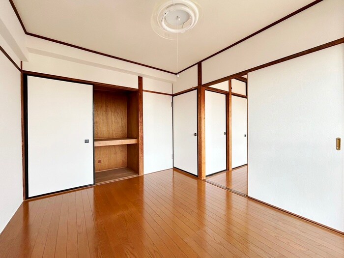 物件内観写真9　(居室)