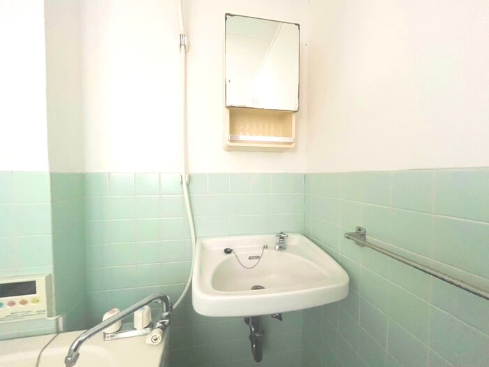 物件内観写真12　(洗面)