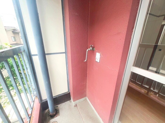 物件内観写真17　(洗濯機置場)