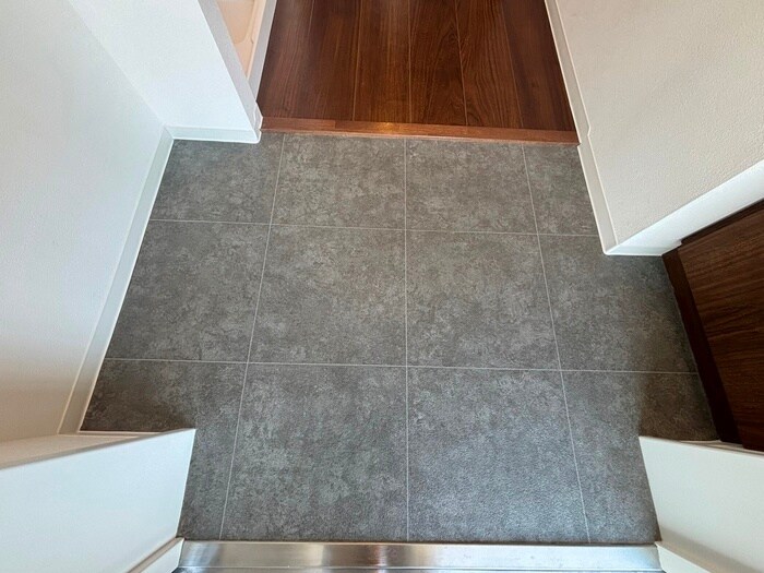 物件内観写真20　(玄関)