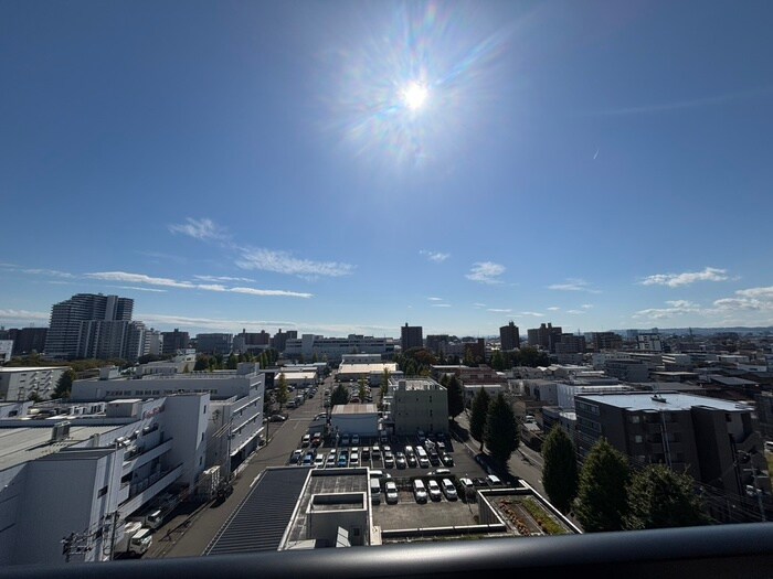 物件内観写真21　(室内からの展望)