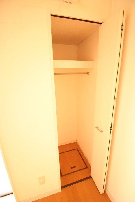 物件内観写真17　(収納)