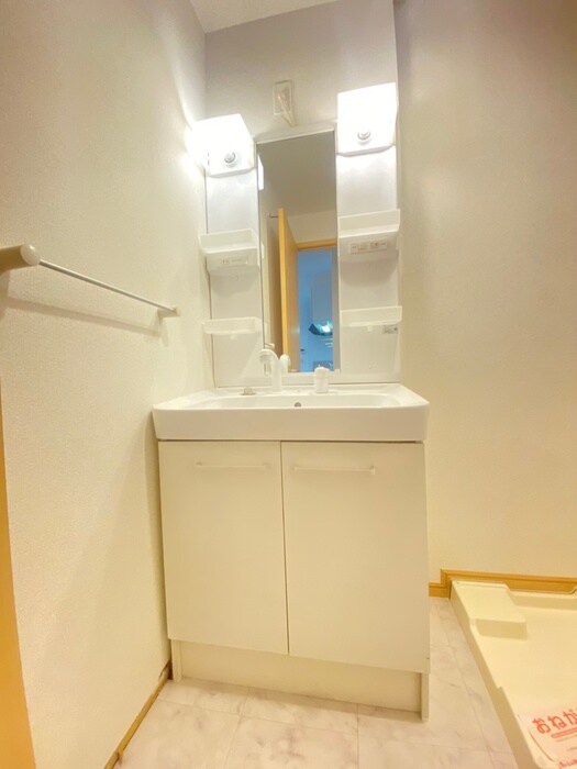 物件内観写真15　(洗面)