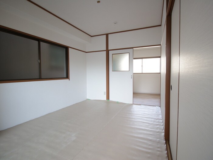 物件内観写真7　(居室)