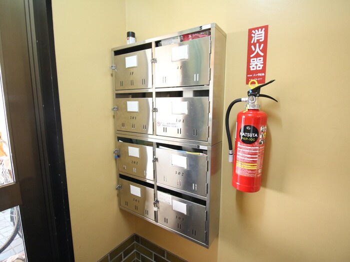 物件外観写真6　(建物設備)