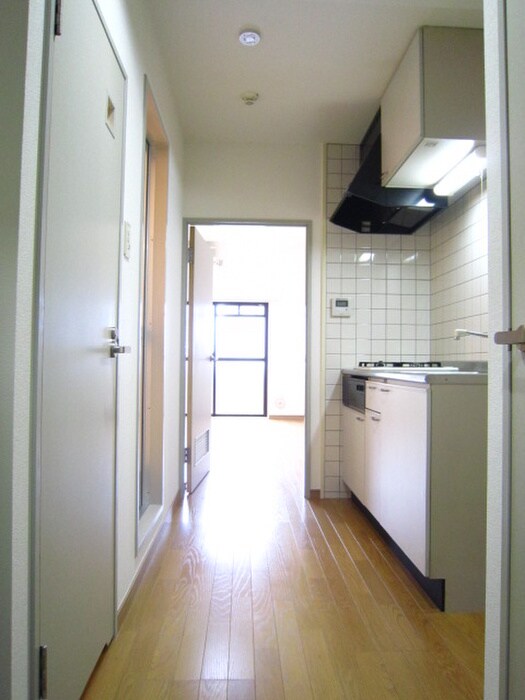 物件内観写真19　(廊下)