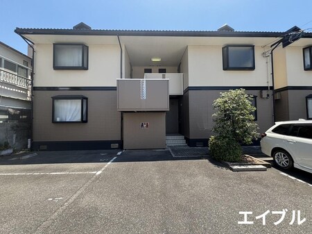 ファミ－ル草津Ａ棟外観写真