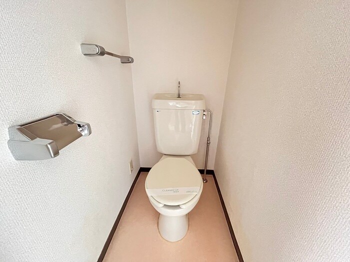 物件内観写真11　(トイレ)