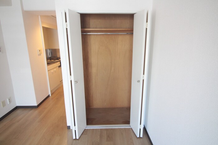 物件内観写真15　(収納)