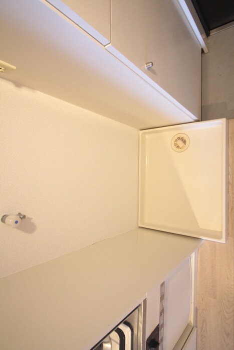 物件内観写真18　(洗濯機置場)