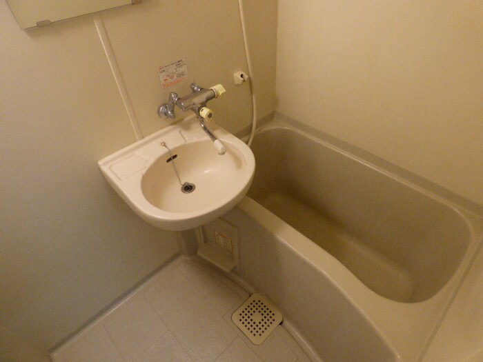 物件内観写真10　(バス／シャワールーム等)