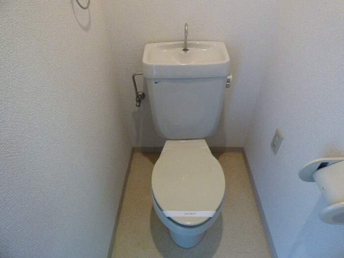 物件内観写真11　(トイレ)