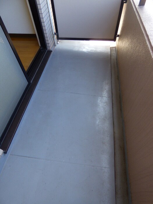 物件内観写真13　(ベランダ・バルコニー)