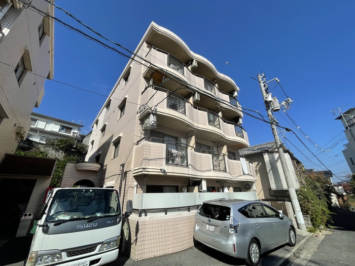 ブランズ弐番館