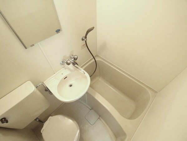 バス／シャワールーム等