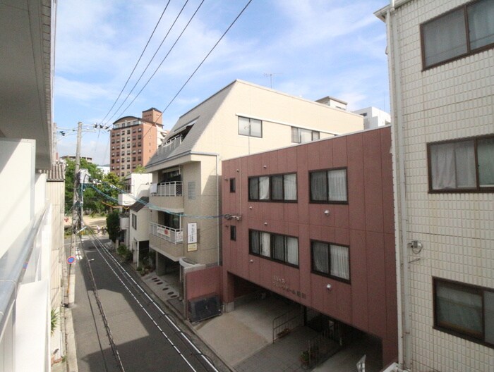 物件内観写真16　(室内からの展望)