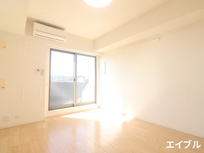 物件内観写真13　(居室)