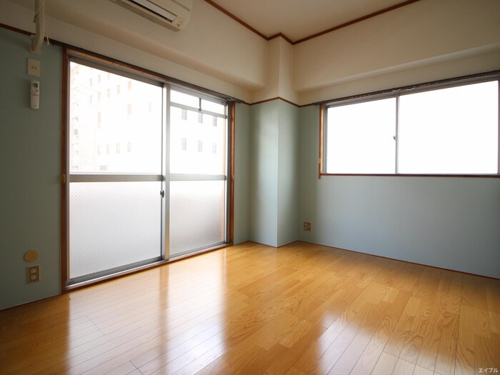 物件内観写真9　(居室)