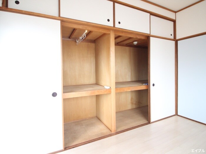 物件内観写真11　(収納)