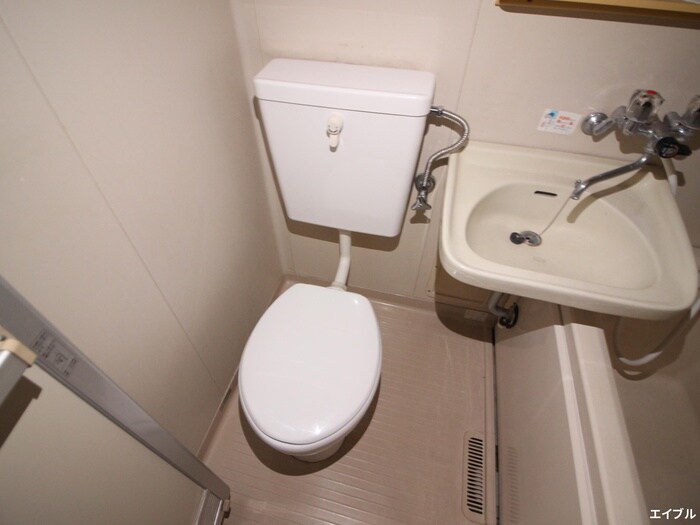 物件内観写真15　(トイレ)