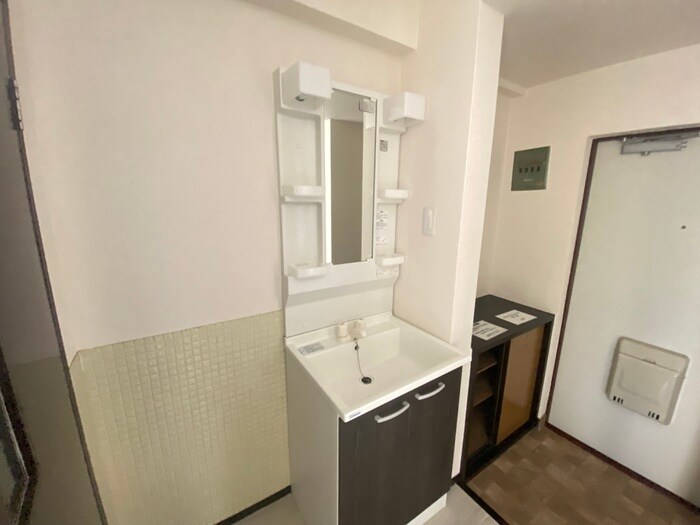 物件内観写真10　(洗面)