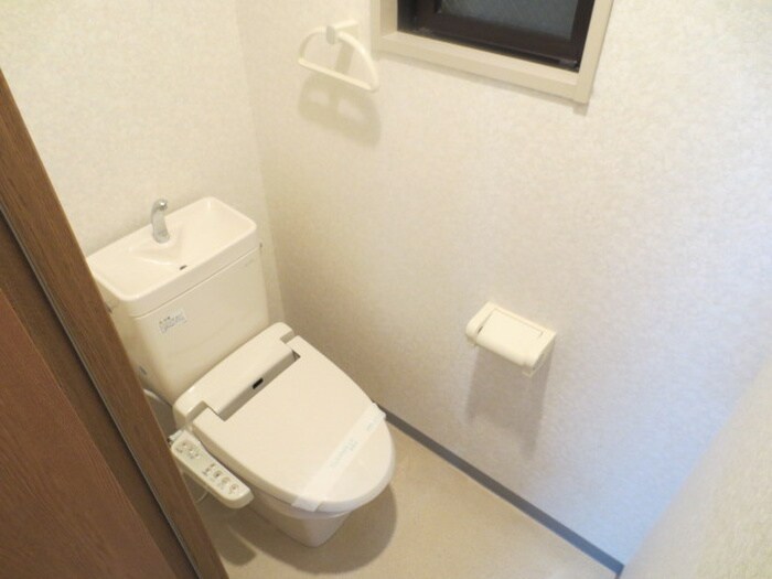 物件内観写真7　(トイレ)