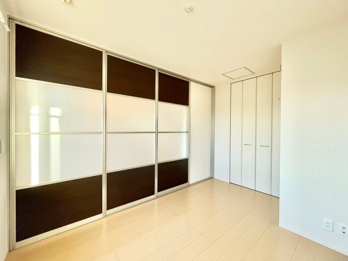 物件内観写真21　(居室)